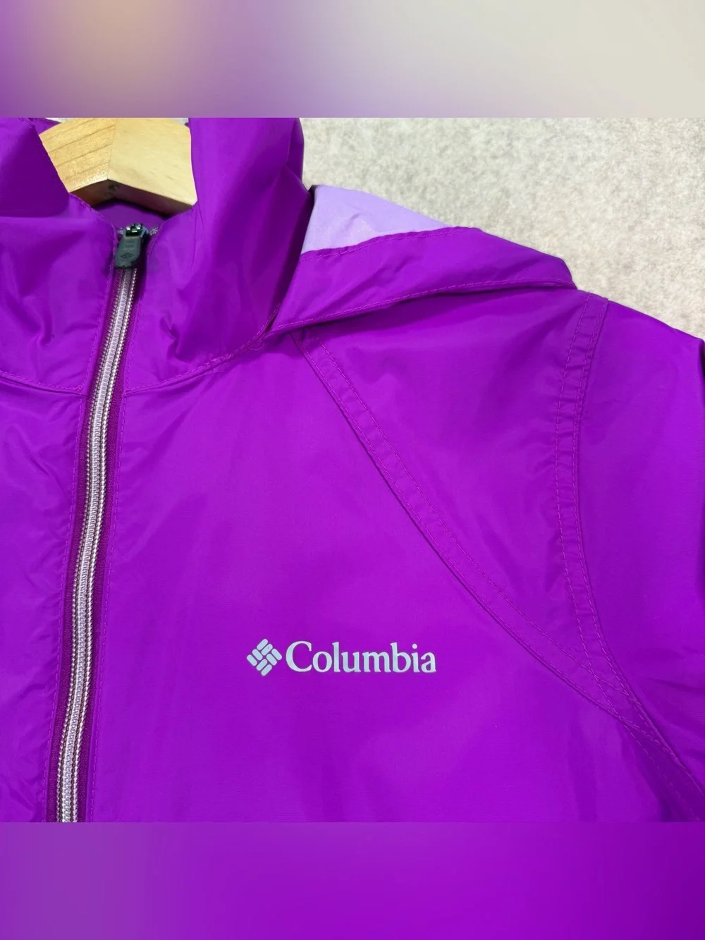 Columbia collapsable layerable